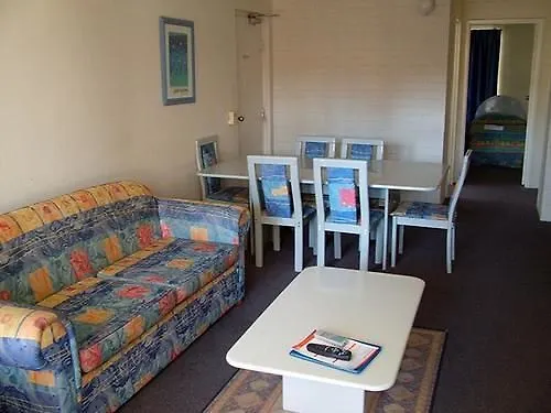 Broadbeach Central Holiday Units Motel
