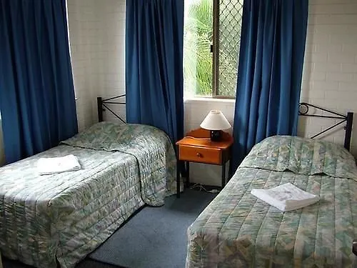 Broadbeach Central Holiday Units Motel 3*,  Australia