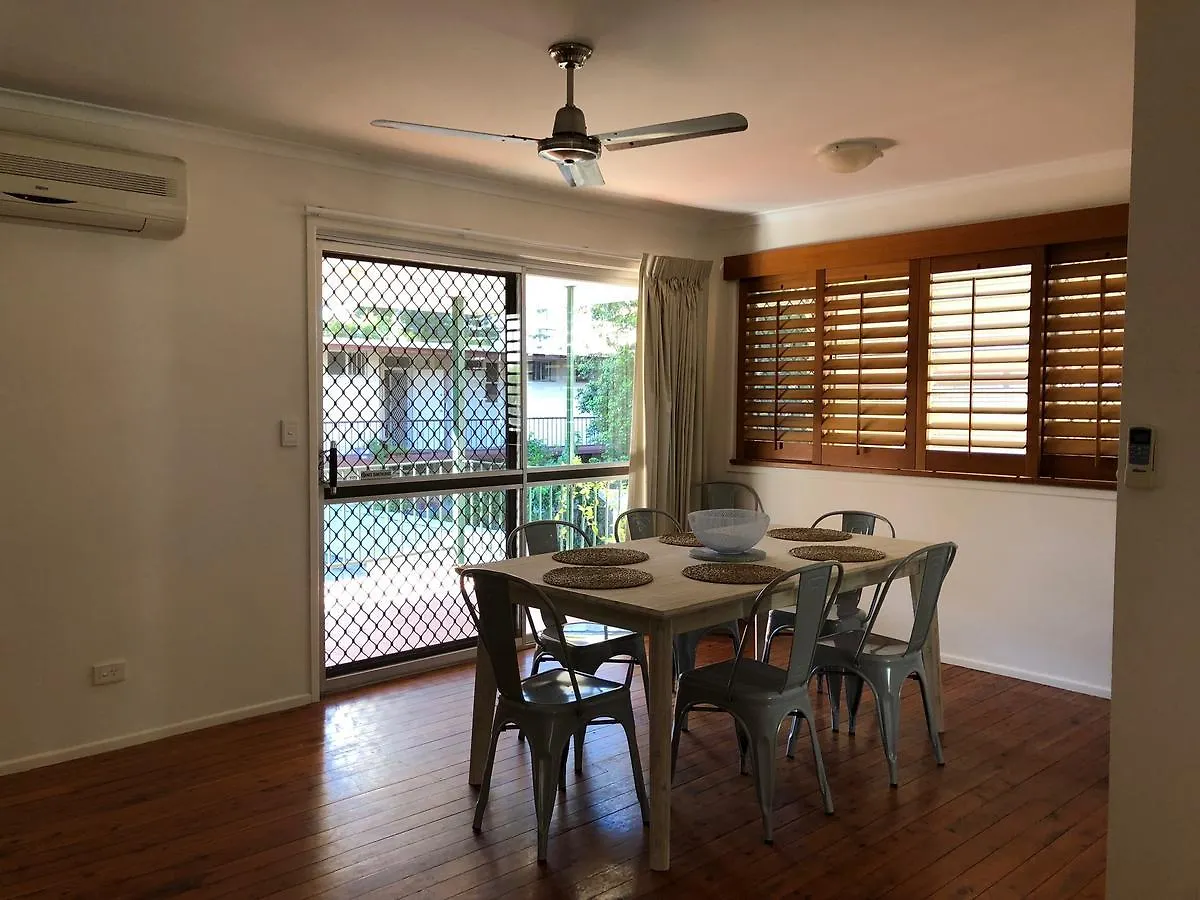 *** Aparthotel Broadbeach Central Holiday Units Motel Australia